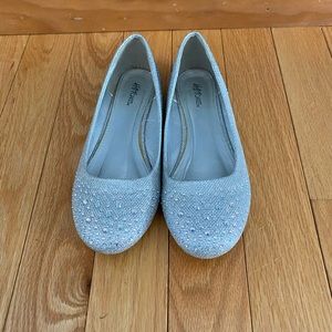Hotcakes Sparkly Silver Flats